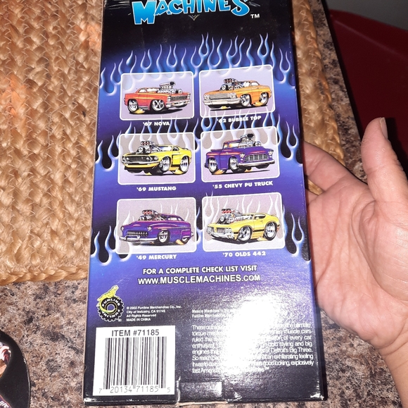 The Original Muscle Machines Die-cast cars 2002 - Picture 4 of 5